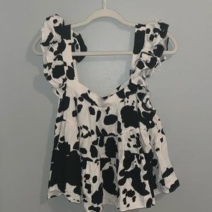 Cow print crème top